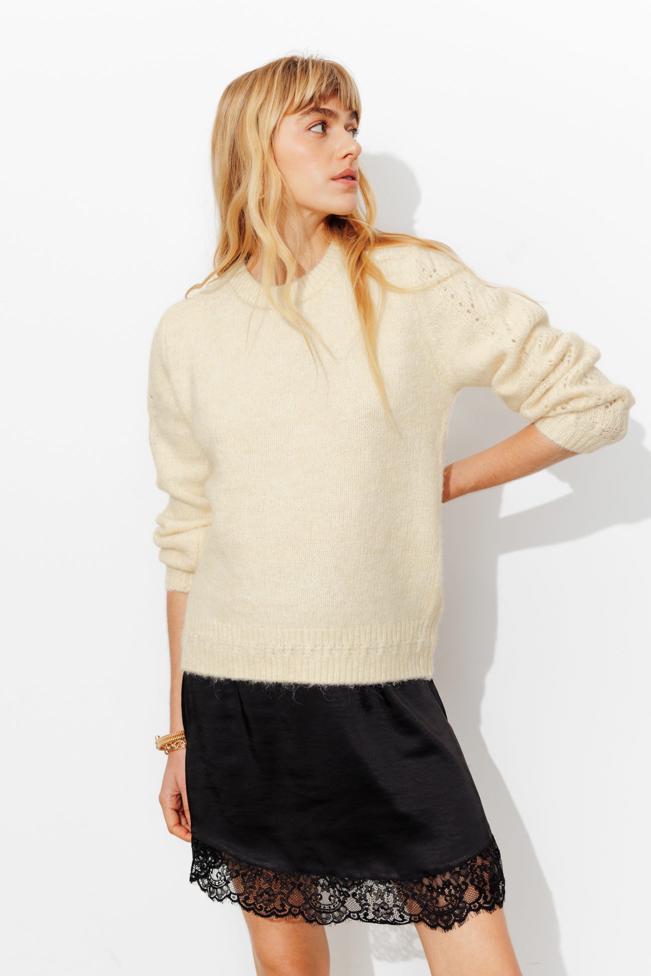 Round-neck jumper